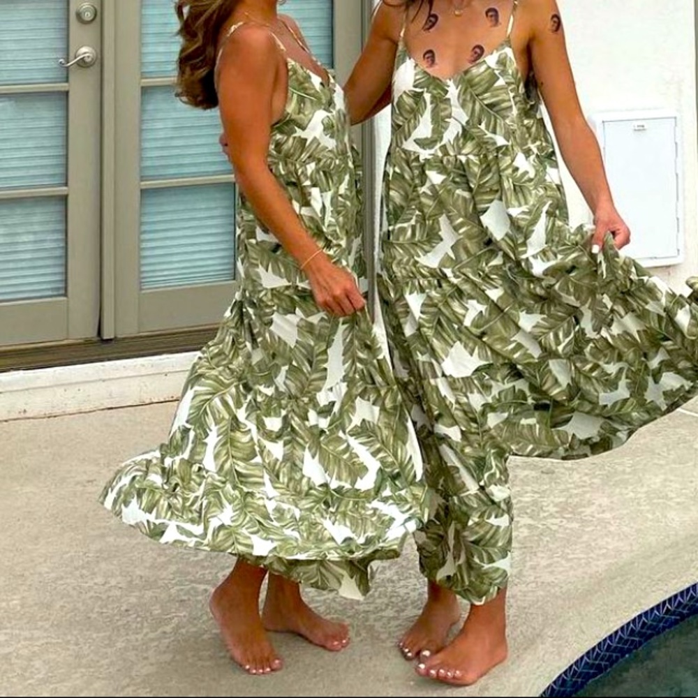 Show me your mumu palm maxi dress XS